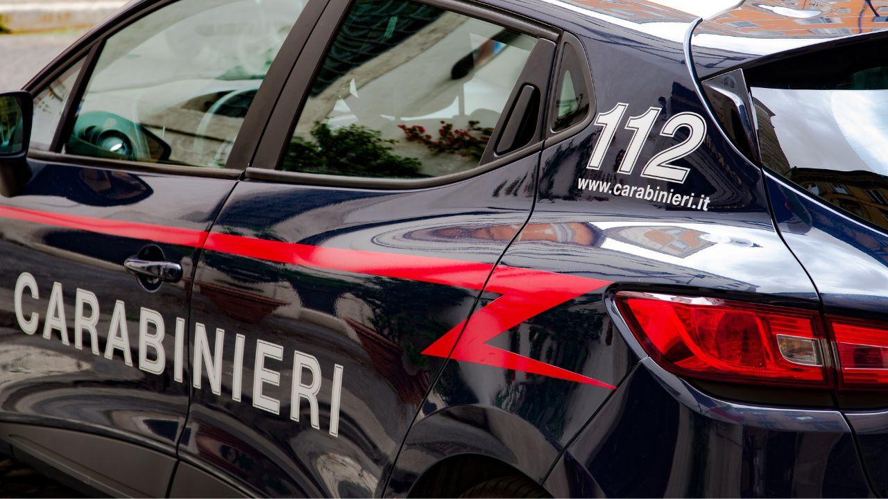 Sul posto i carabinieri 
