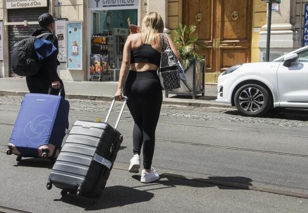 Per una notte in Sardegna la spesa media è 179 euro 