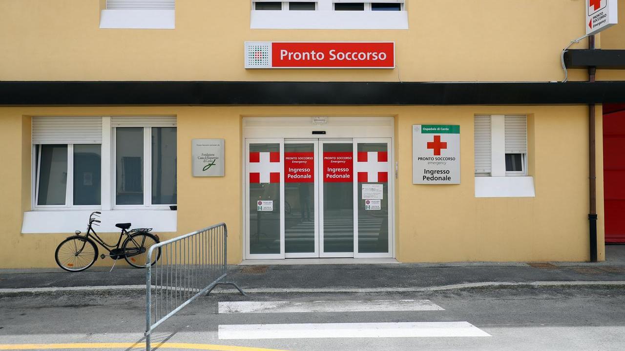 Appello a Cento: serve un servizio h24 di primo intervento ostetrico