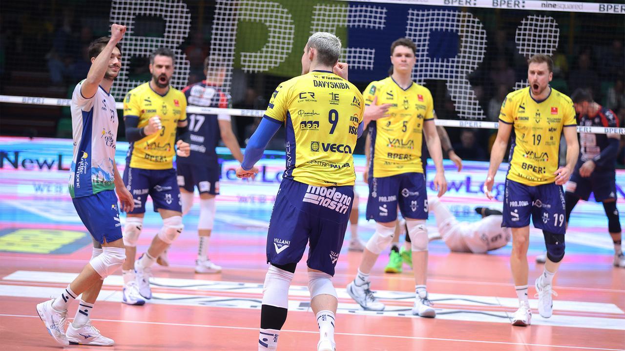 
	Il cammino di Modena inizia a Milano

