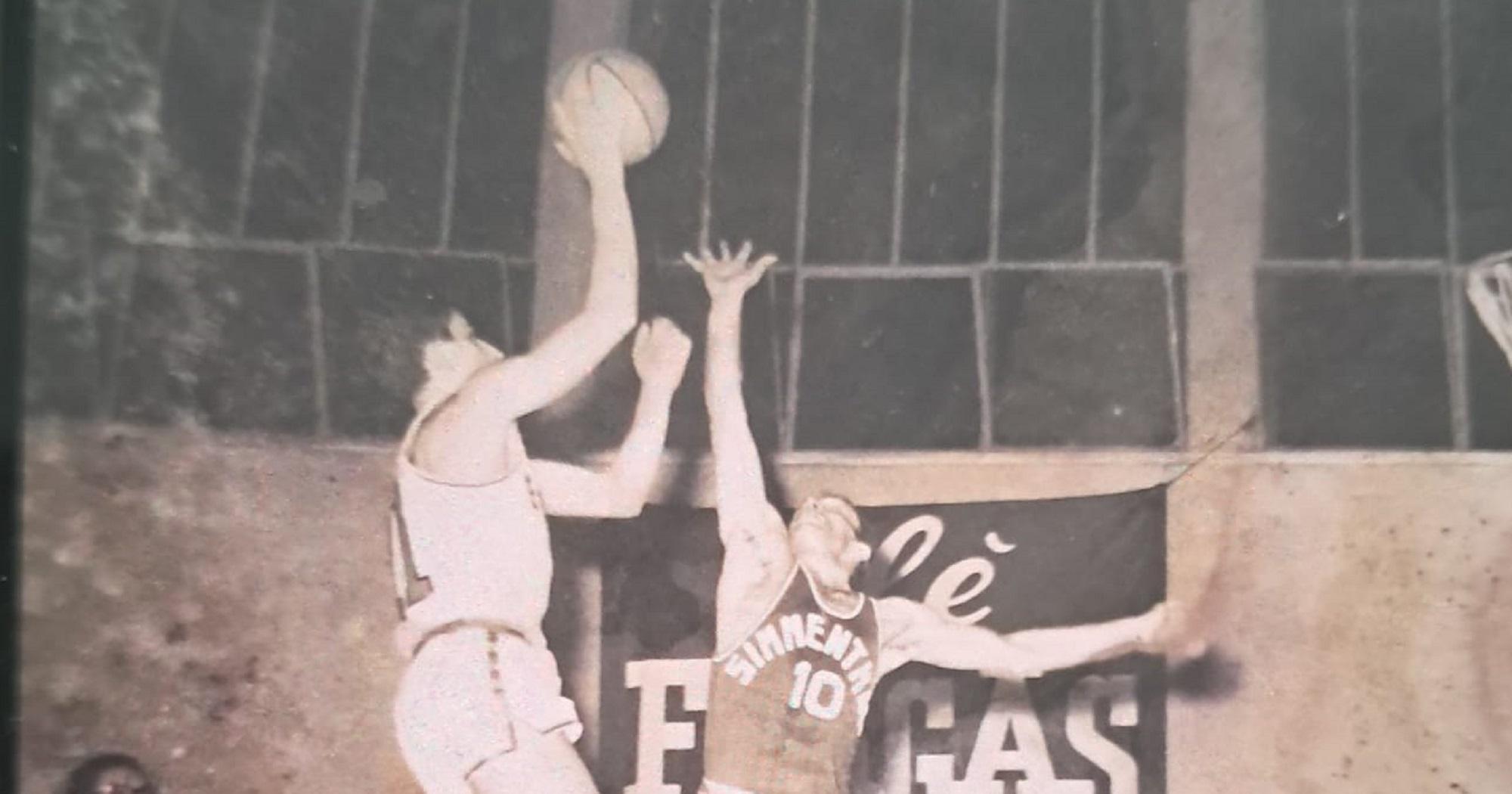 Natalini in un'azione contro la Simmenthal (foto inviata dai familiari)