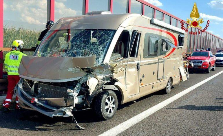 
	Il camper coinvolto nell'incidente

