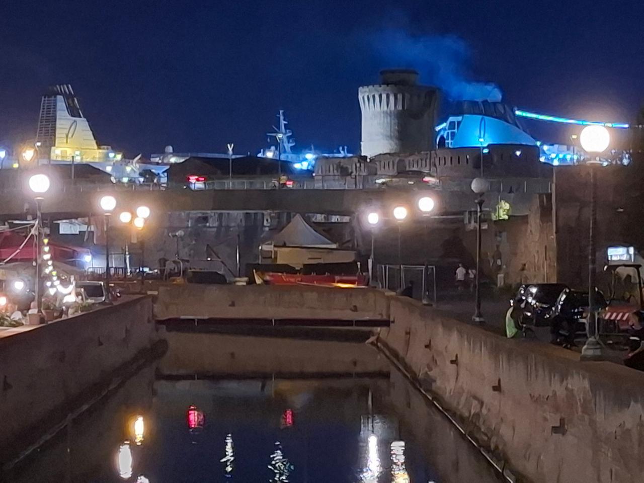 Livorno e il Mastio di Matilde tra “due ciminiere”. Grazie a Pier Luigi Frisini