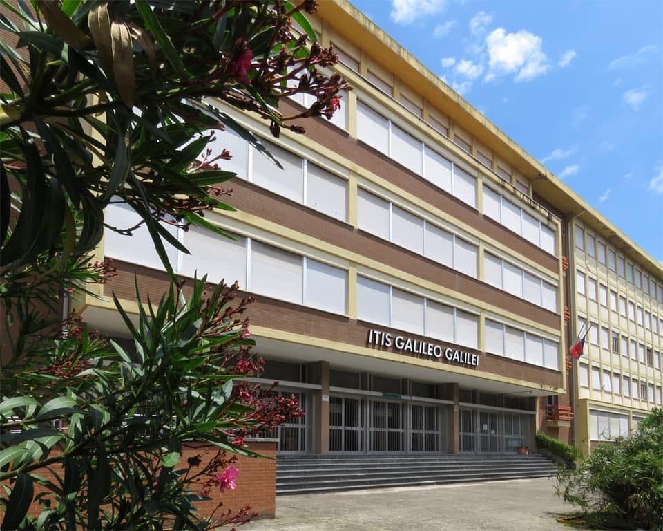 Valzer dei presidi: Collesalvetti li cambia tutti e per Livorno novità a De Amicis e Nautico