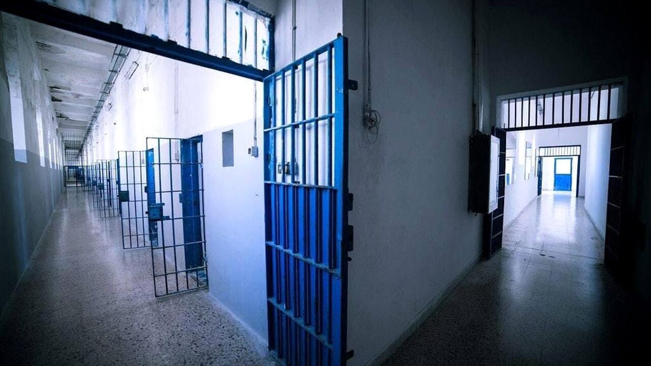 Tragedia all'interno del carcere di Prato