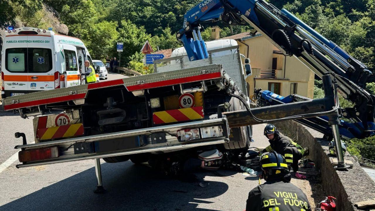I soccorsi sul luogo dell'incidente (Foto: Vigili del fuoco)