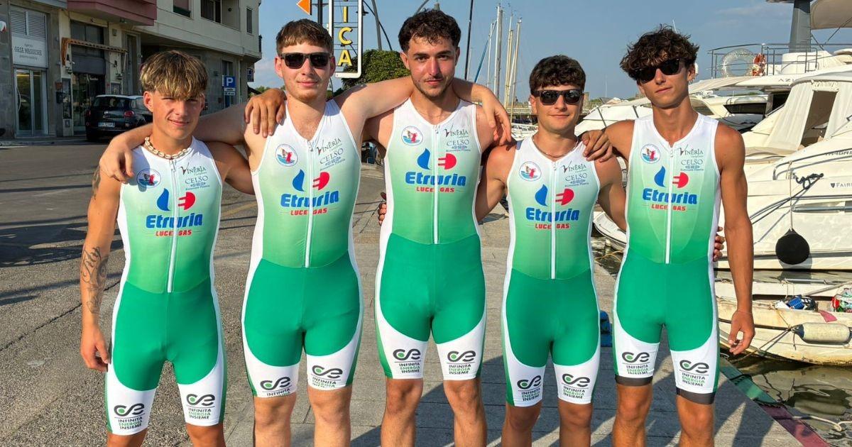 
	Uno degli equipaggi in gara

