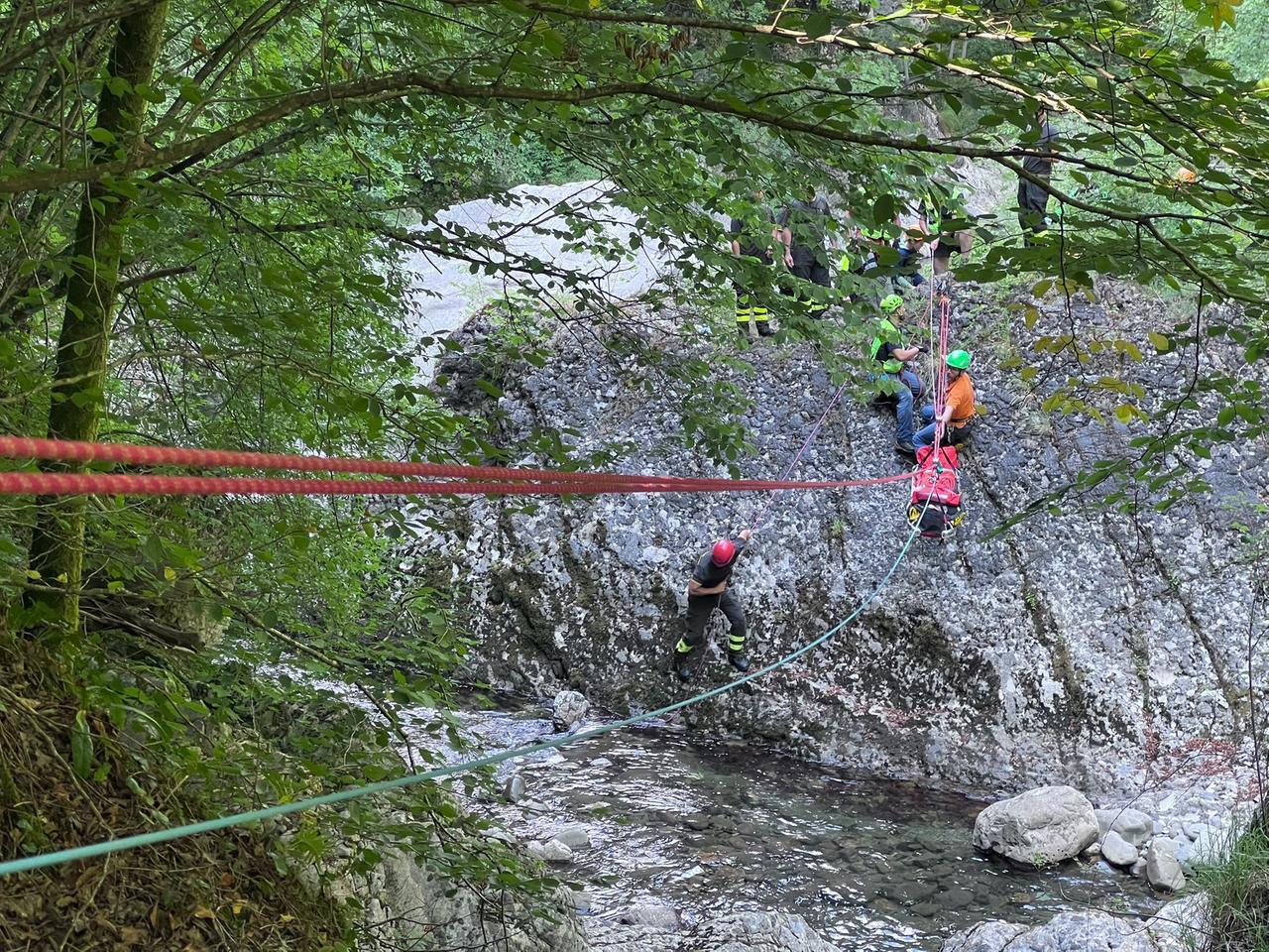 Lucca, due turisti recuperati dal Soccorso Alpino