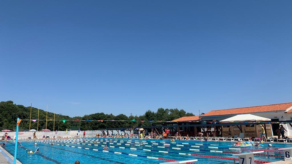 La piscina scoperta di Farcana