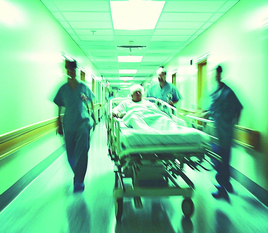 Premio Covid, bonifico in arrivo: dopo 3 anni gli ausiliari sorridono