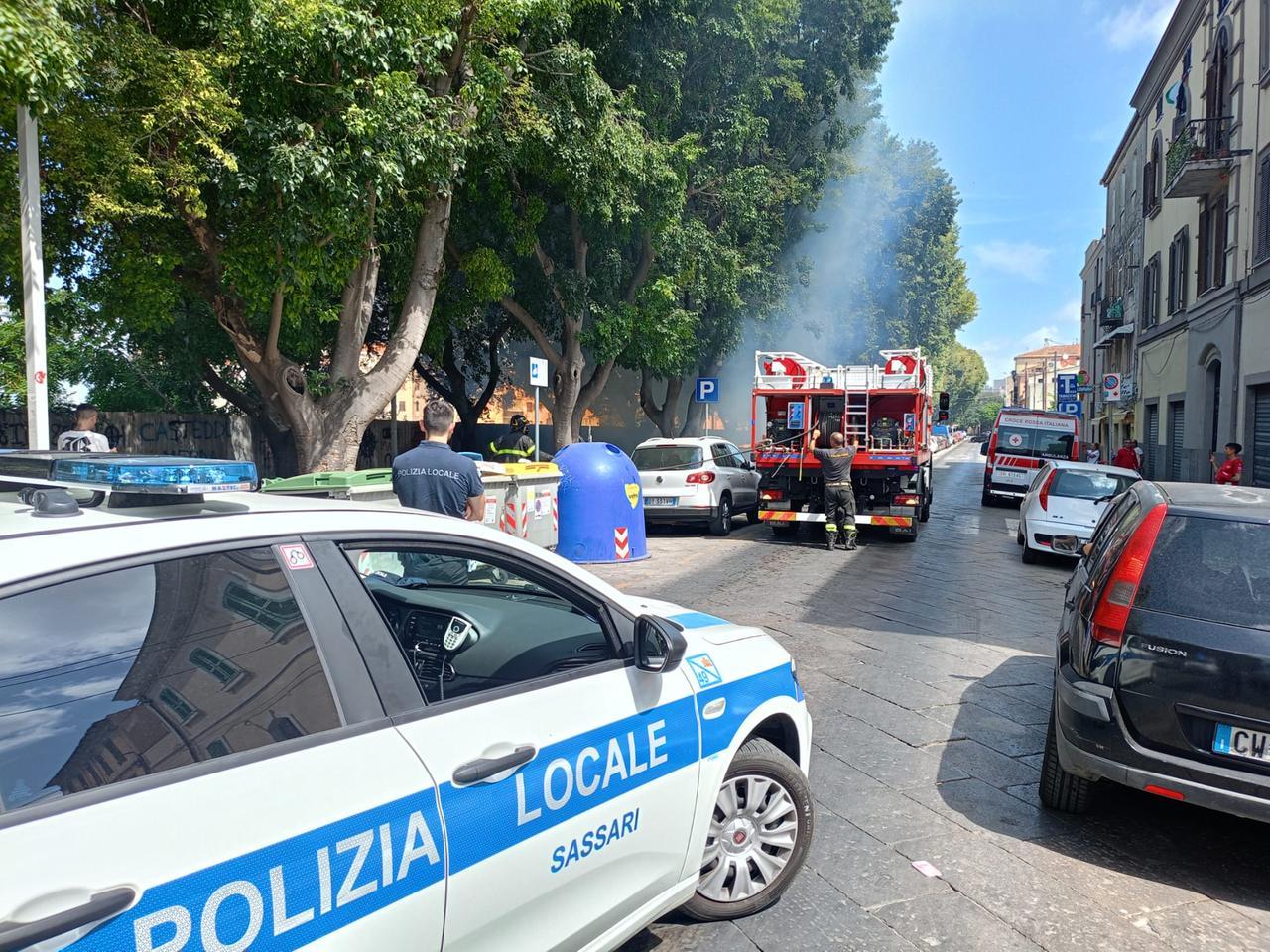 Sassari, incendio nell’area che ospiterà il Centro intermodale