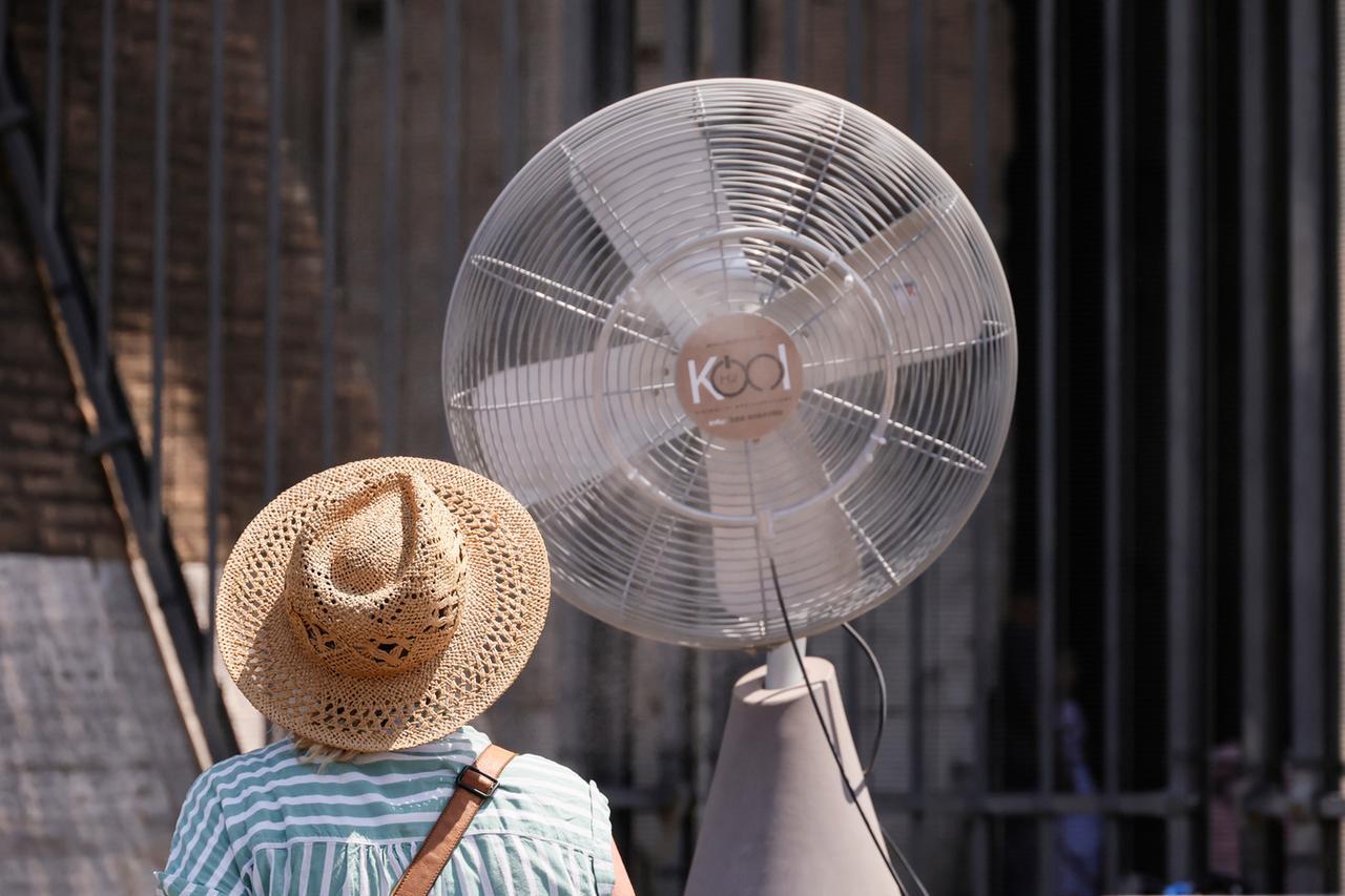 Meteo Toscana, quanto dura l’afa e il possibile arrivo dell’aria fresca: «Ma niente crisi dell’estate»