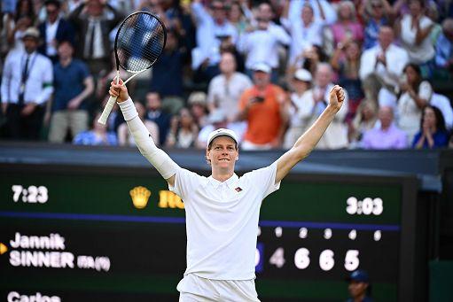 Jannik Sinner dà forfait a Toronto: le cause del ritiro