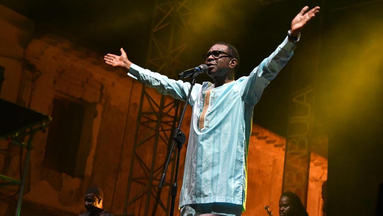 Youssou N’Dour incanta Sassari: «Porto la mia Africa nel mondo» – VIDEO