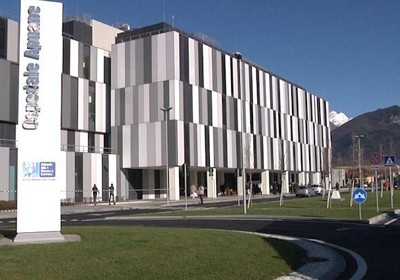 
	L'ospedale delle Apuane in una foto d'archivio

