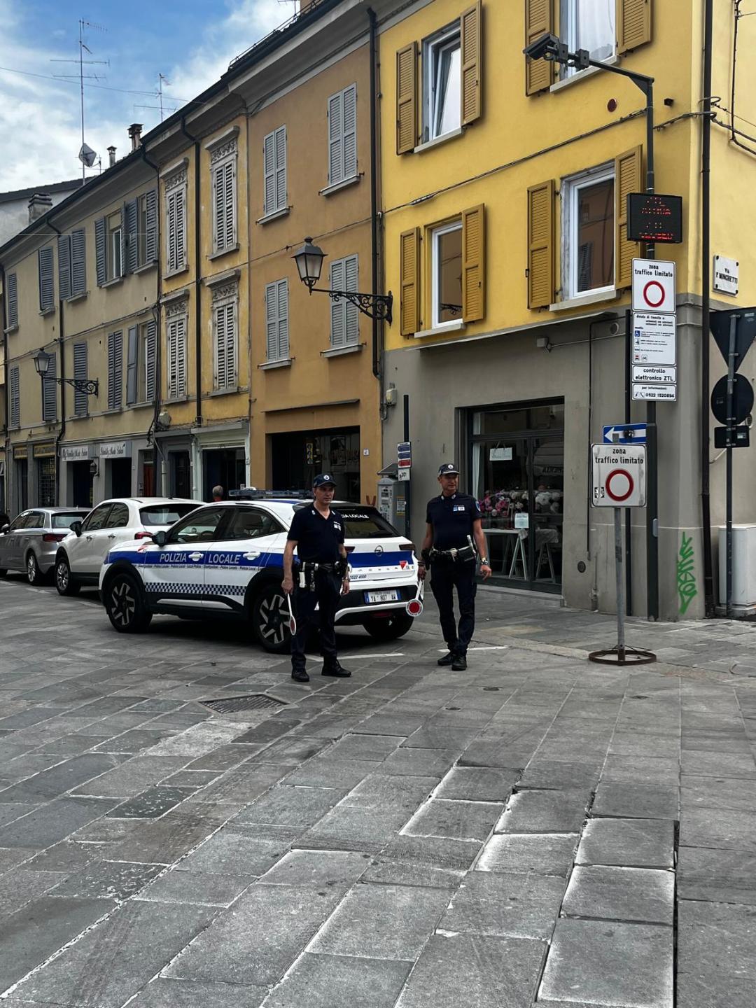Ztl, accese le telecamere ai nuovi varchi, ma per ora la multa scatta solo se c’è l’agente