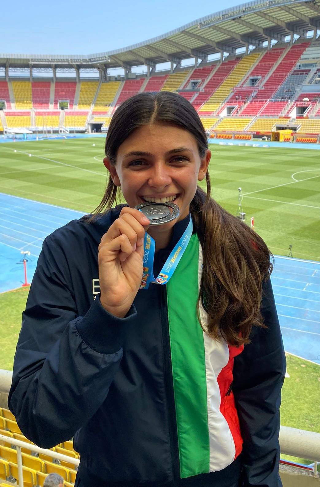 Laura Frattaroli frantuma il primato sardo dei 400 metri