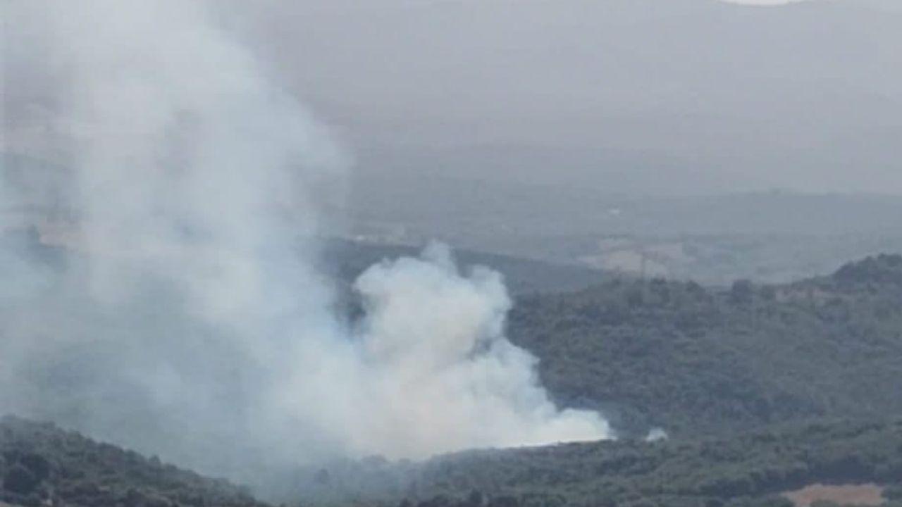 Un'immagine dell'incendio