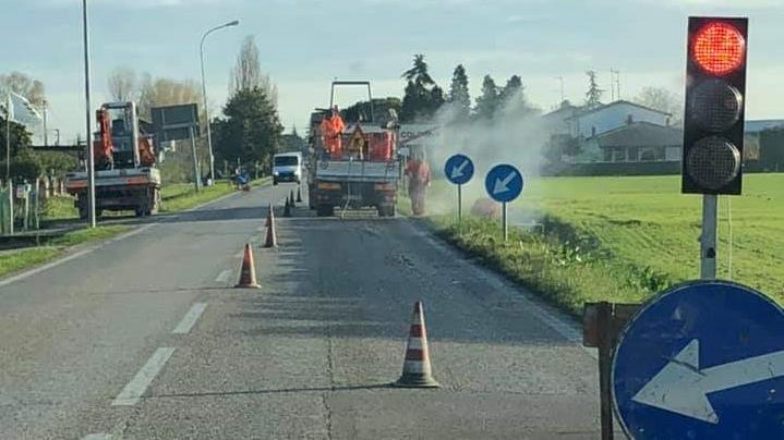 Asfaltature per oltre 130 chilometri in provincia di Ferrara, ecco il piano