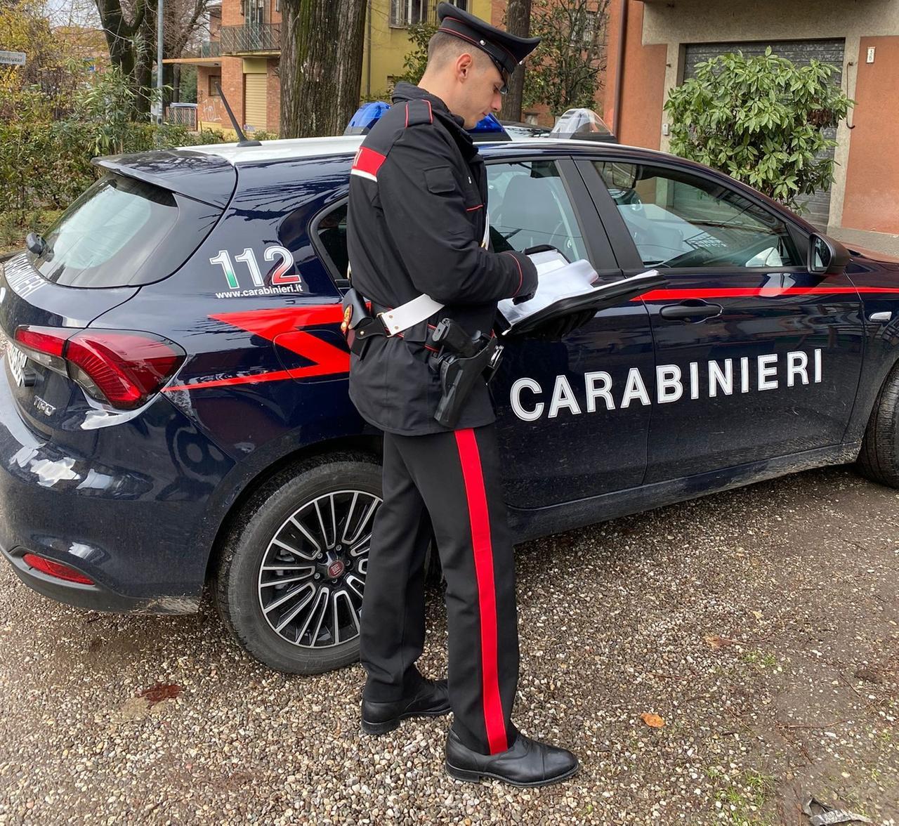 Minacce e botte al padre, ora per il figlio 23enne scatta il braccialetto elettronico