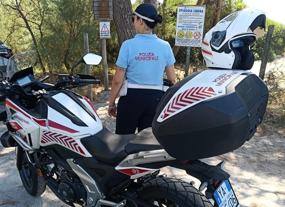 Camper, a Rosignano giro di vite dei vigili: decine di multe nelle frazioni<br>
