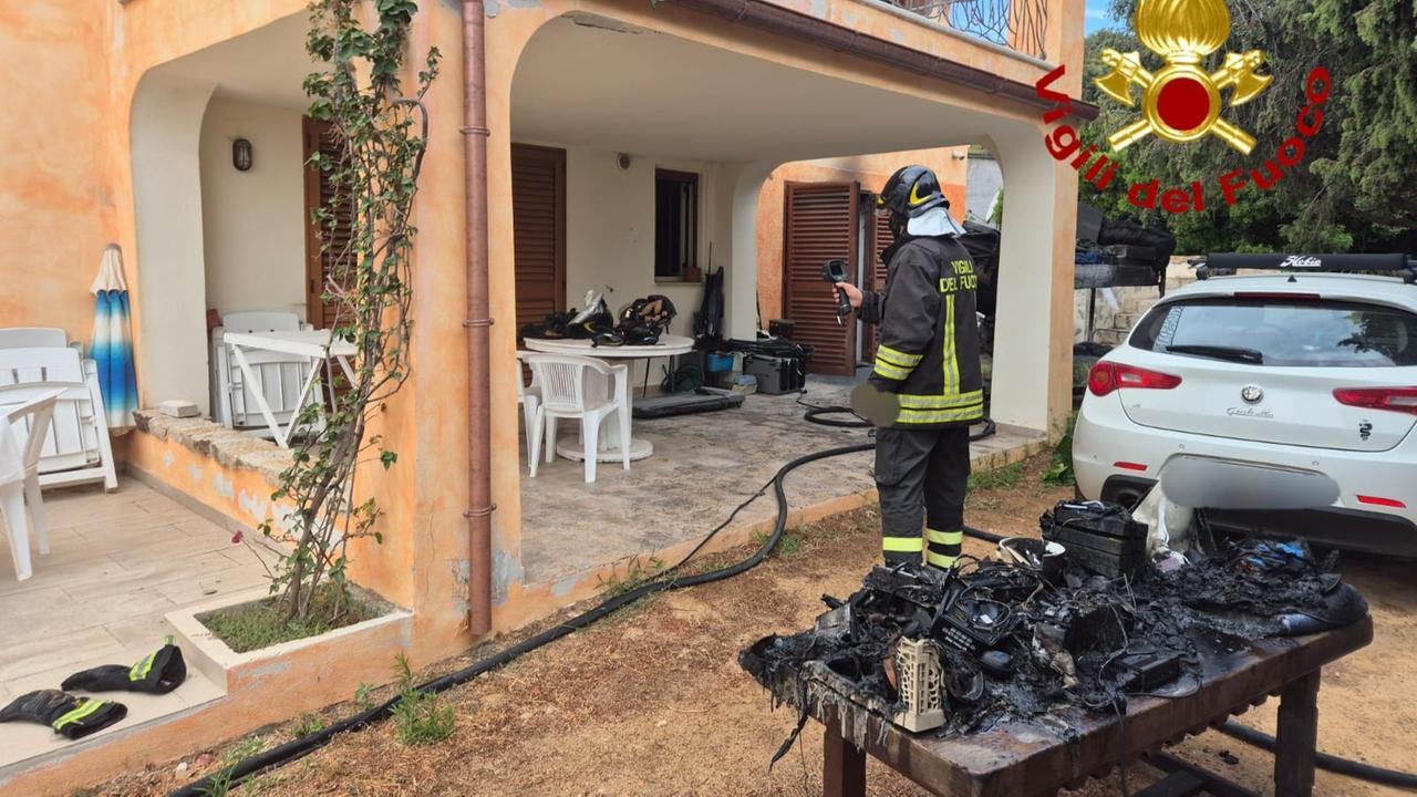 Paura ad Arzachena per un monolocale in fiamme