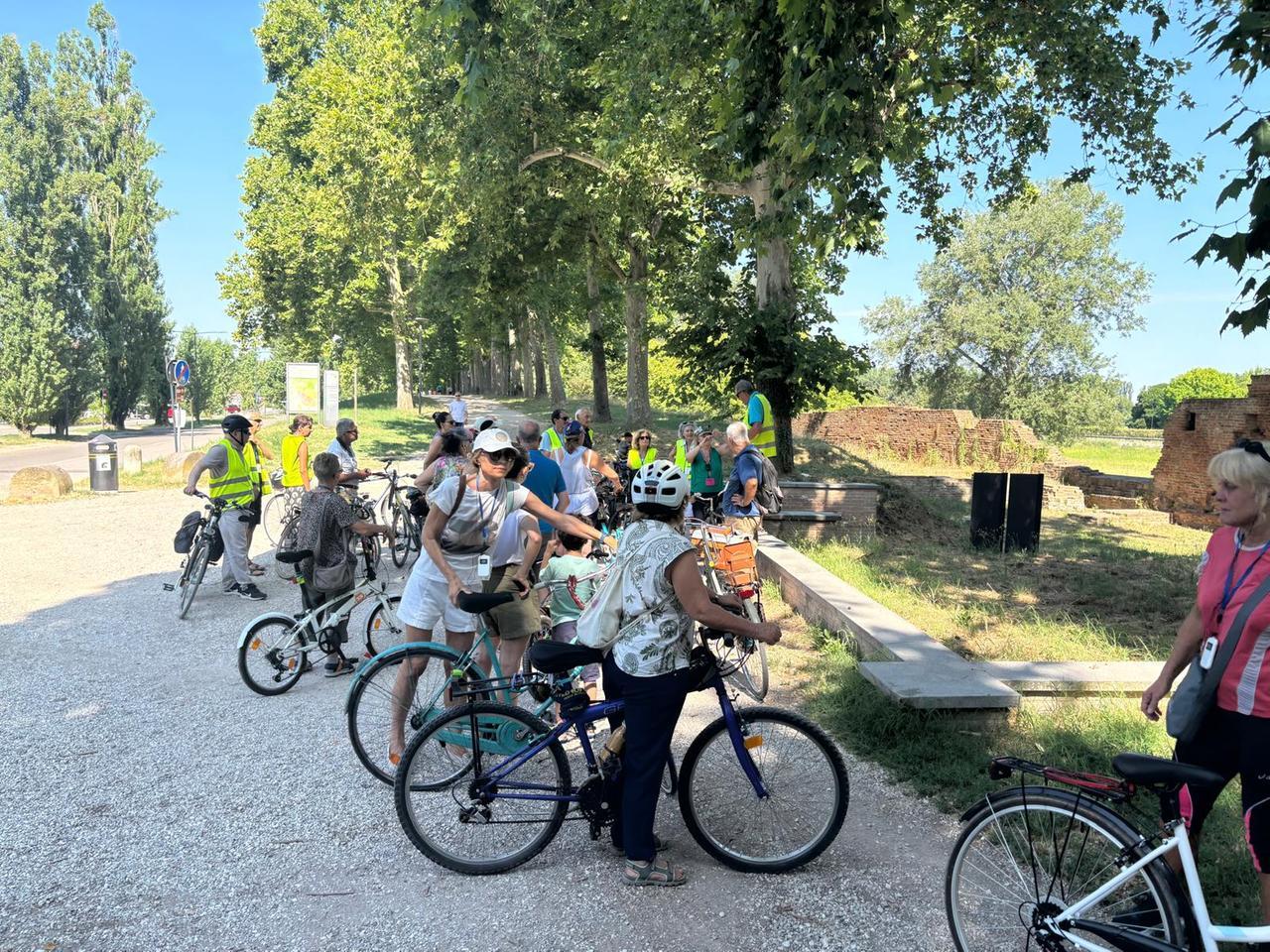 In bicicletta per scoprire il lato medievale di Ferrara