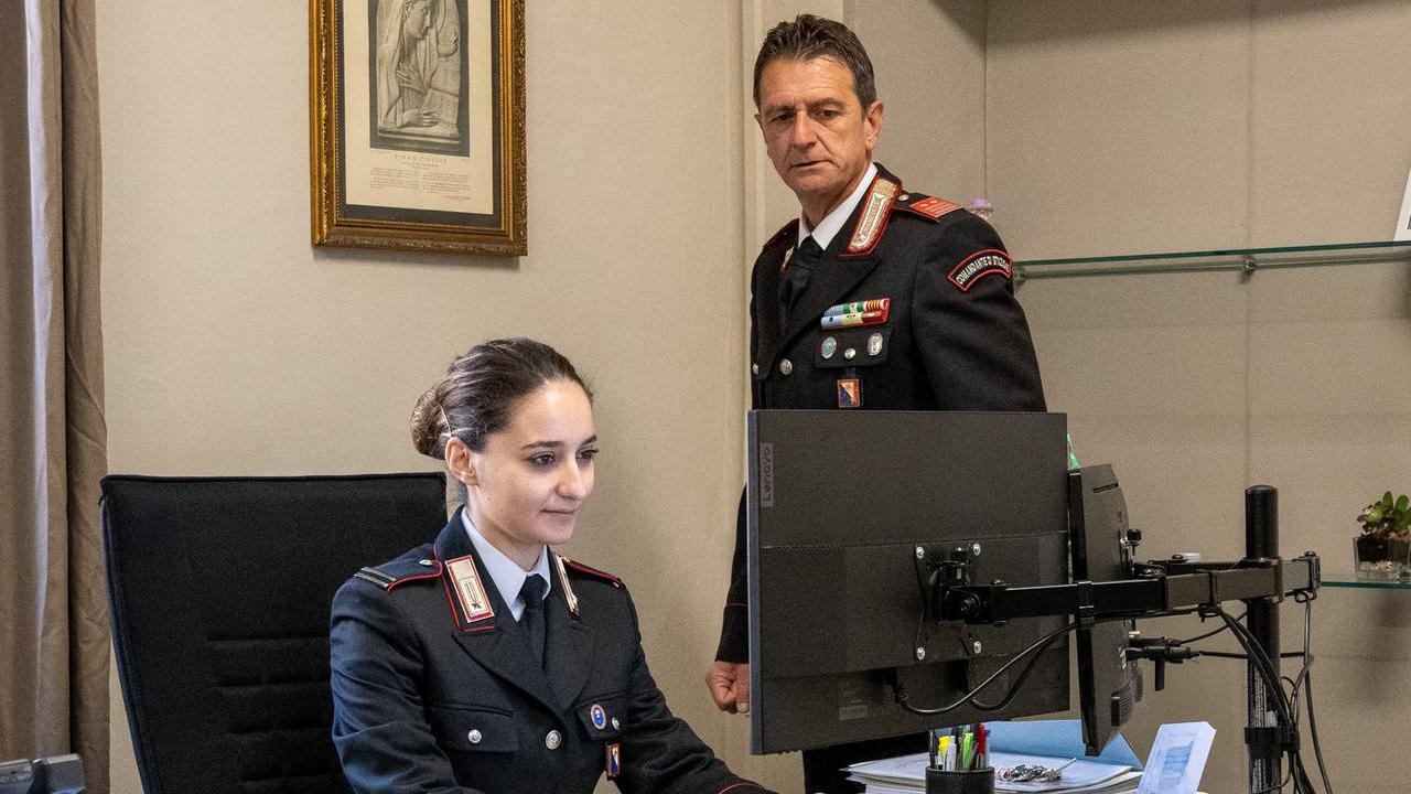 Lucca, coppia truffata con finto sms della banca