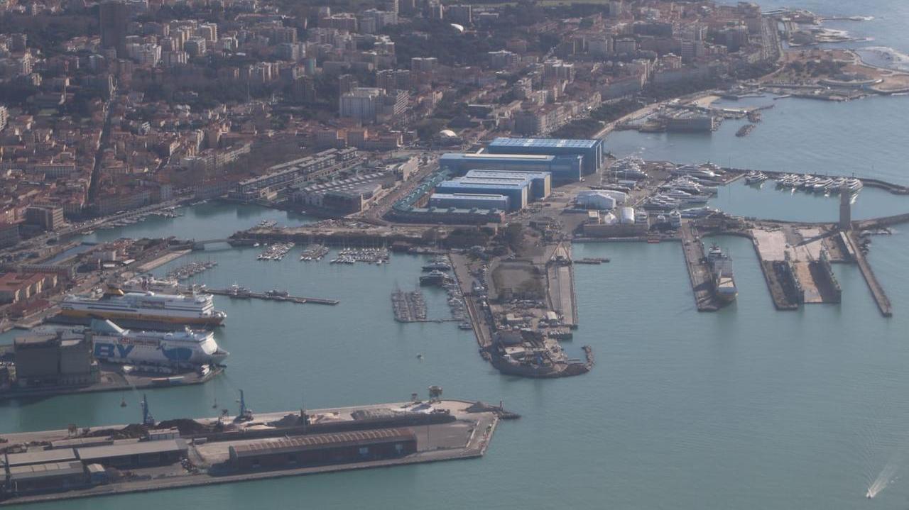 Lo scalo toscano (in una foto d'archivio)