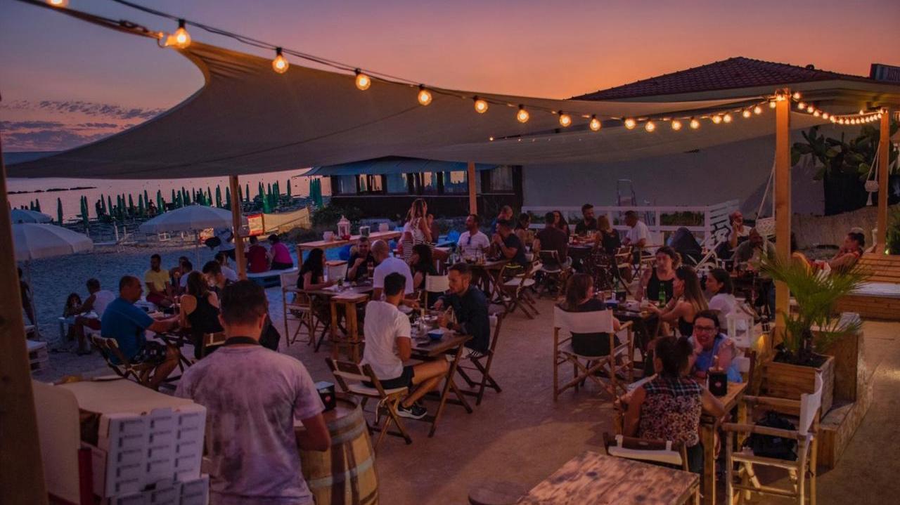 Il Bahia Beach Club chiude, anzi no: il Tar cambia tutto