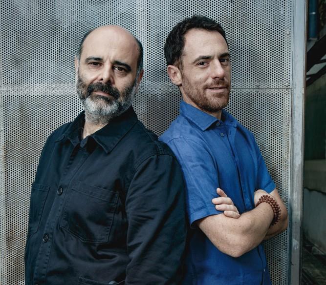 
	Da sinistra Teho Teardo ed Elio Germano


