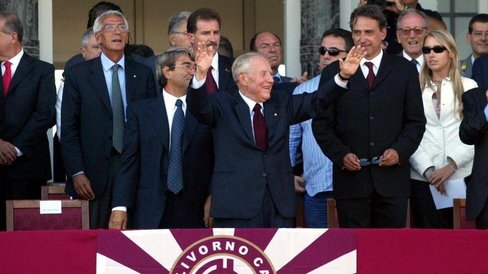 Il presidente Carlo Azeglio Ciampi col sindaco Cosimi e il presidente Spinelli (archivio Pentafoto)