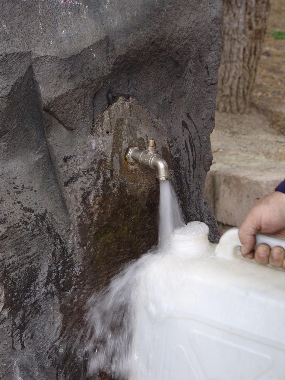 Posada, l’acqua non è potabile