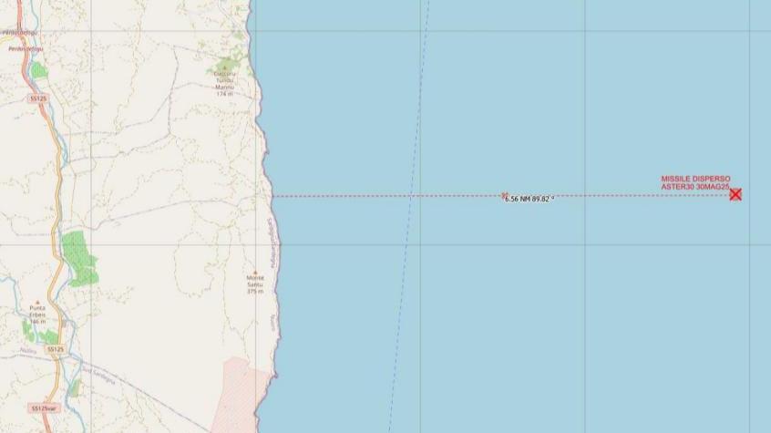 Missile disperso al largo della Sardegna: pericolo esplosione e mare interdetto