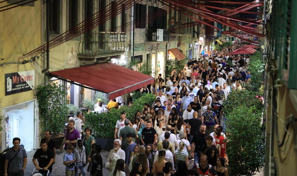 Pontedera, Daspo urbano per 4 ragazzi dopo il caos alla Notte bianca<br>
