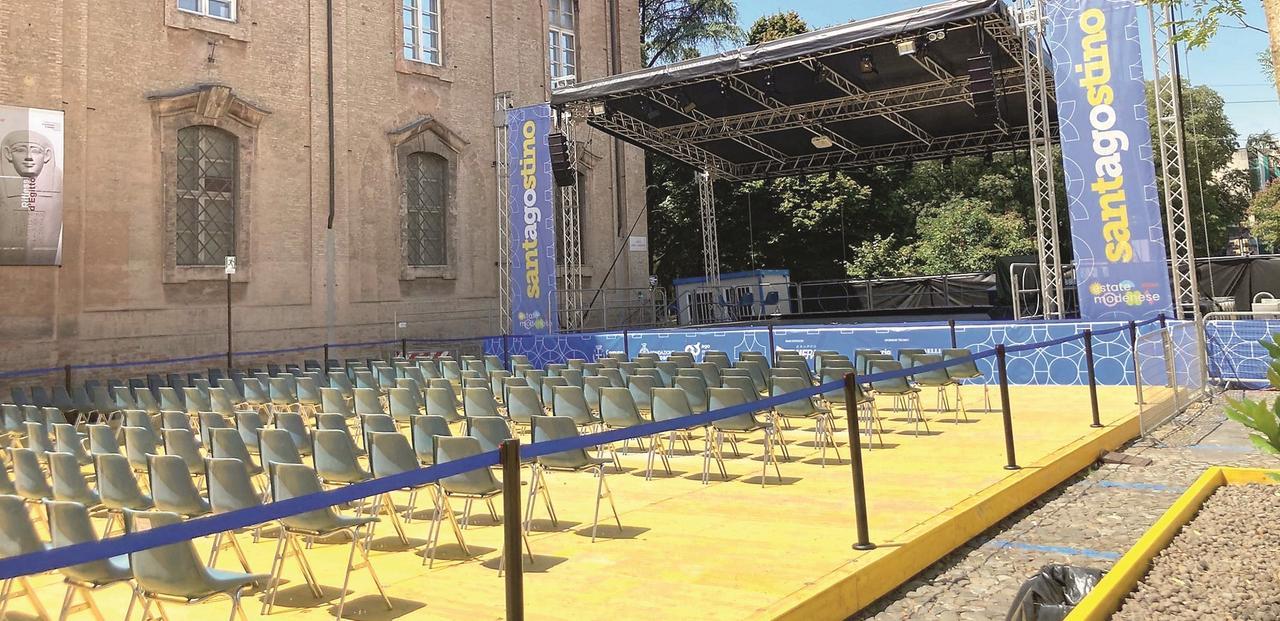 Piazza Sant'Agostino pedonalizzato? I modenesi approvano, ma c’è chi dice no