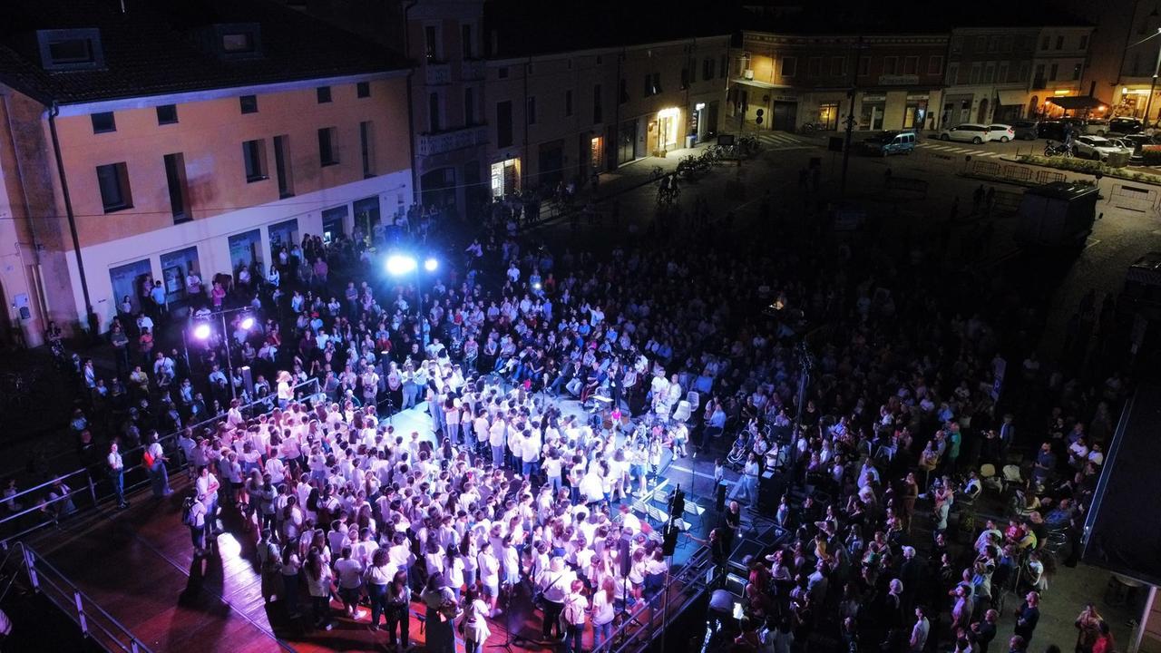 Si “Scorre” verso il Festival. A Bondeno Irene Grandi ospite speciale