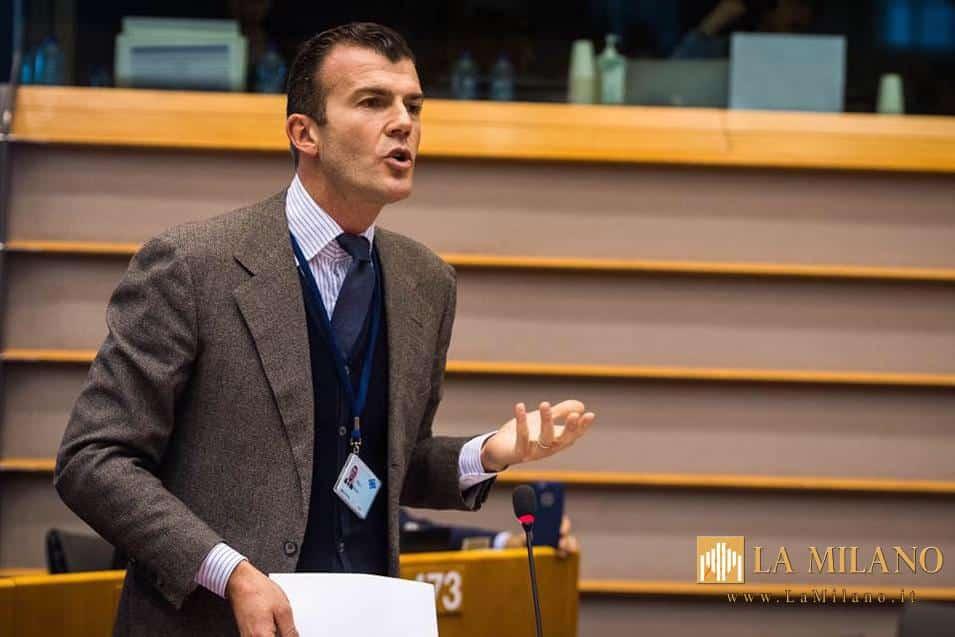 
	Il sottosegretario agli Esteri Giorgio Silli

