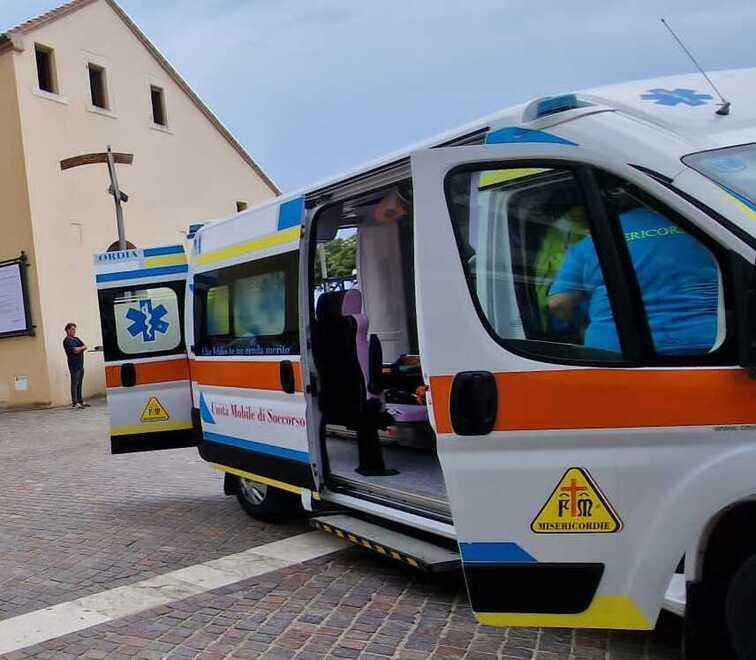 
	Un mezzo di un'associazione di volontariato

