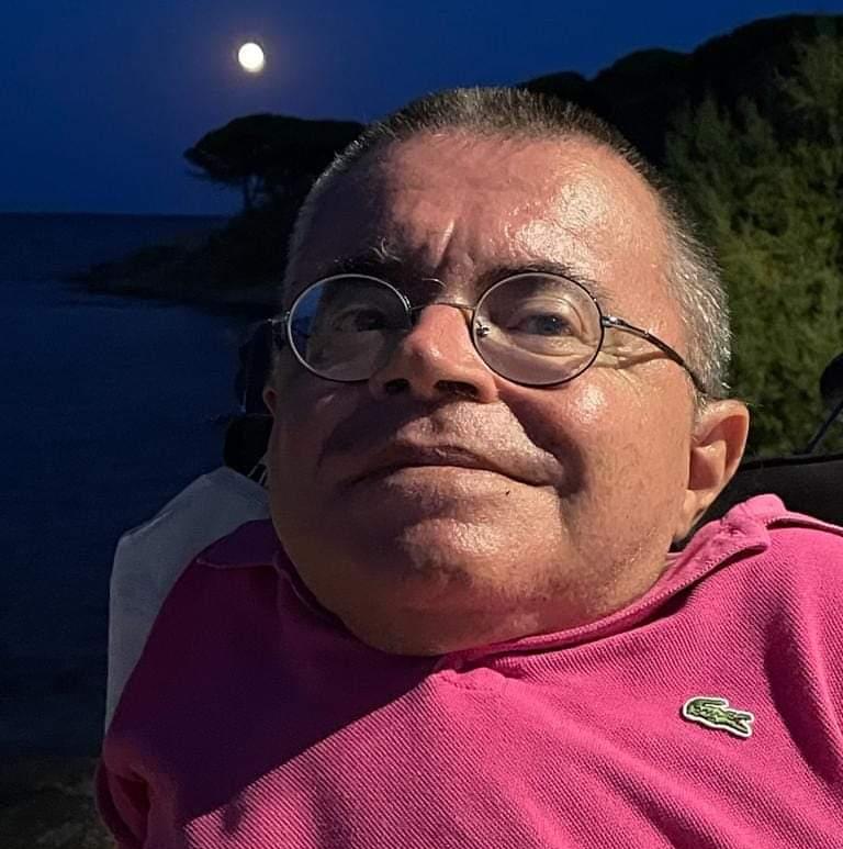 
	Enzo Cumpostu (dal suo profilo FB)


