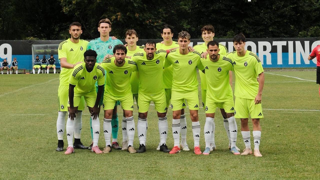La formazione del Pisa (foto Pisa Sporting Club)