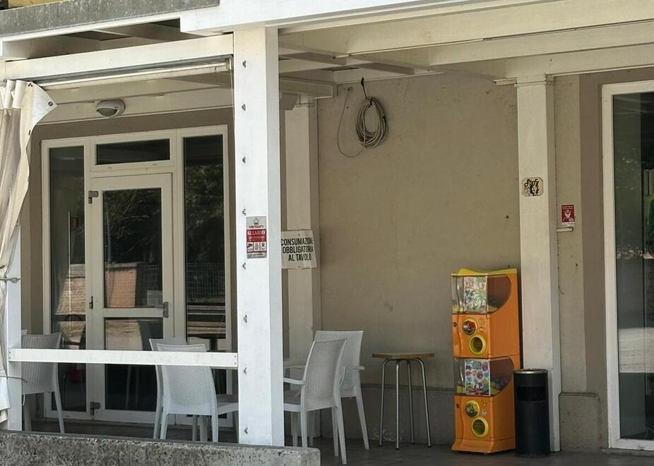 Consandolo, Stefy bar senza luce: locale chiuso da 12 giorni