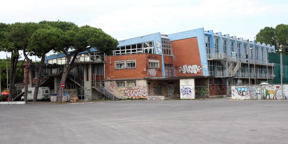 
	Il palasport Barsacchi

