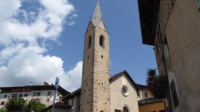 «Campane troppo rumorose». Archiviata la denuncia dei turisti reggiani in vacanza in Trentino