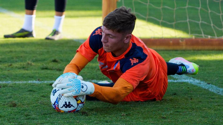 Livorno, nuovo assalto al portiere Seghetti. Mercato: il punto