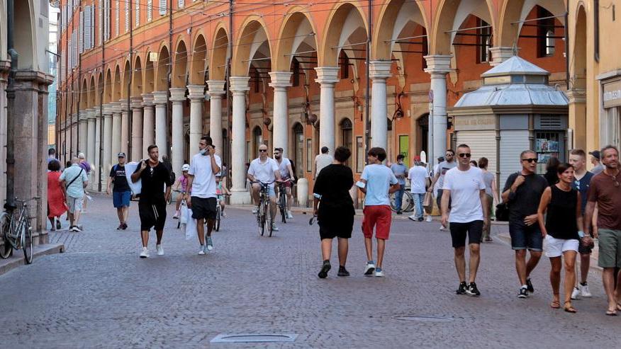 Tre milioni di euro in tre anni per rilanciare il centro di Modena