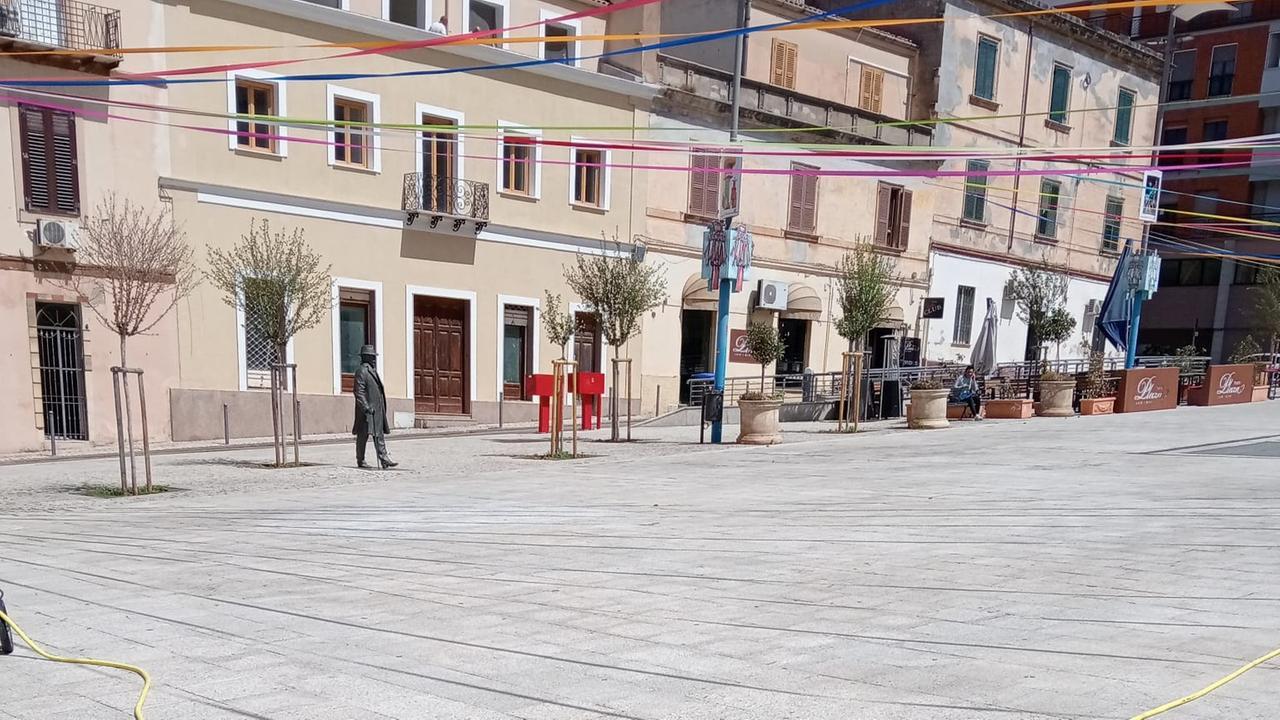 Piazza Fiume torna a “splendere” per merito di due privati