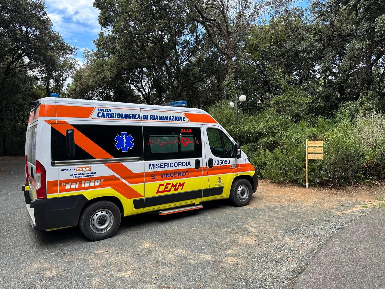 
	L'ambulanza della Misericordia di San Vincenzo

