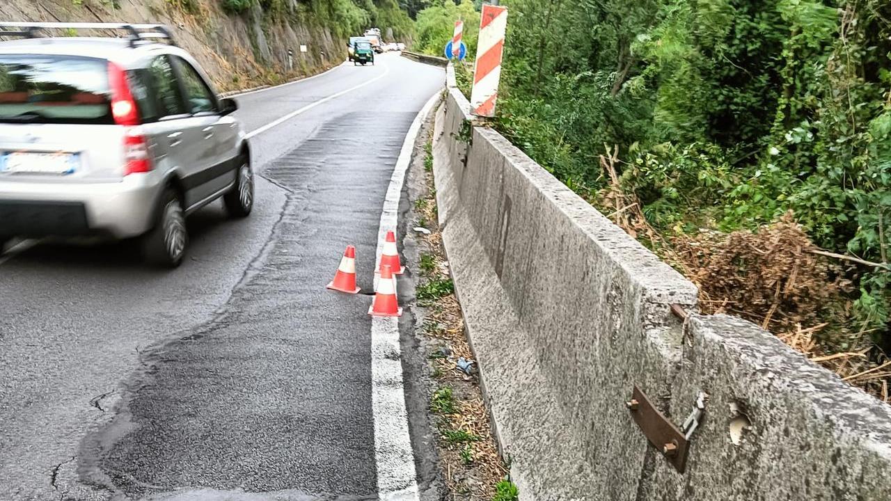 L'avvallamento sulla strada regionale 325