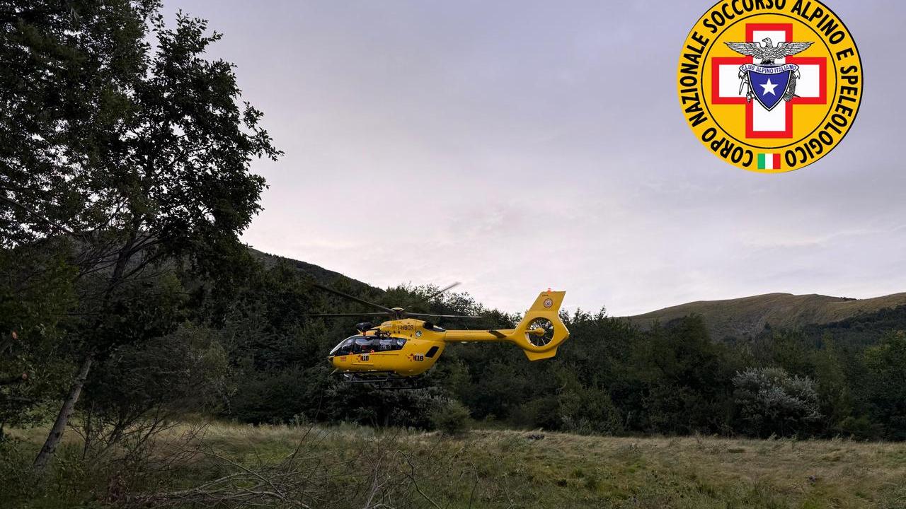Scout di 15 anni cade da due metri d’altezza: soccorsa in elicottero